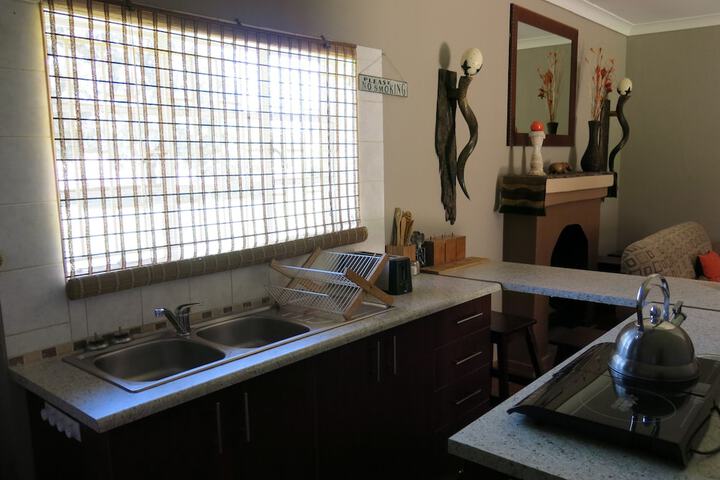 A Cherry Lane Self Catering And B&B - thumb 7