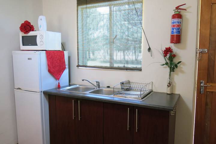 A Cherry Lane Self Catering And B&B - thumb 6