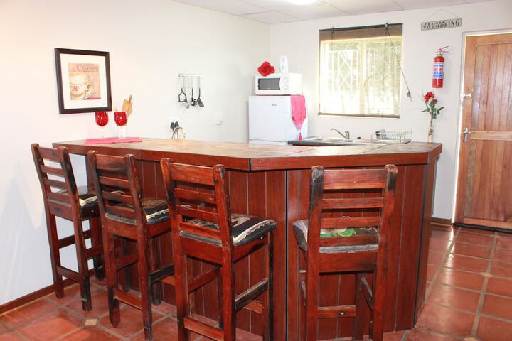 A Cherry Lane Self Catering And B&B - thumb 5