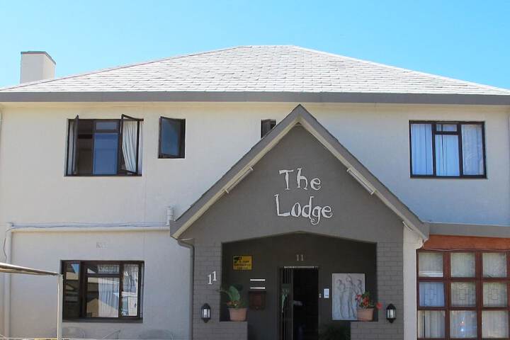 The Lodge Strand - thumb 2