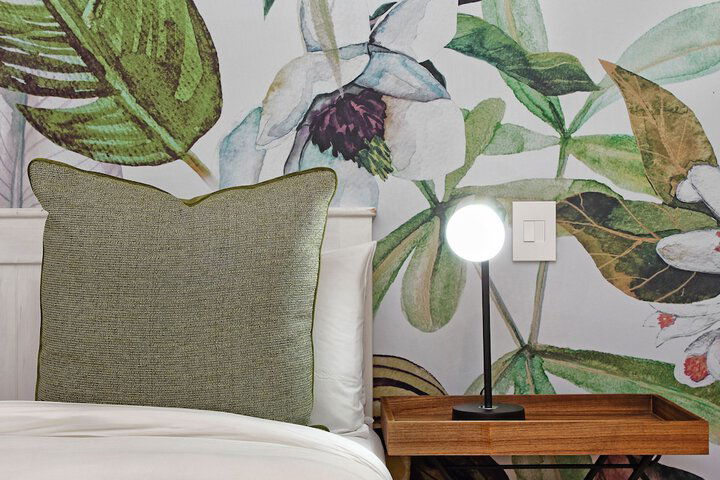 117 On Strand 1512 - thumb 1