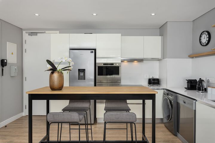 Warwick 108 - thumb 1