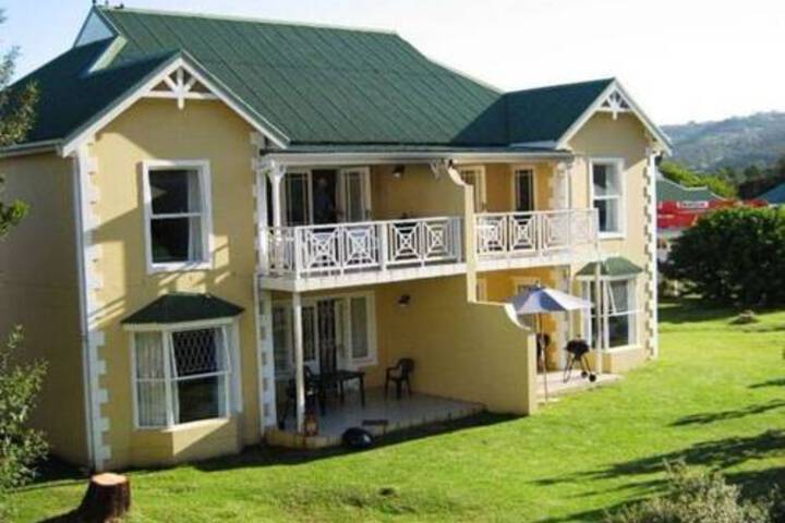 30 River Club - thumb 0