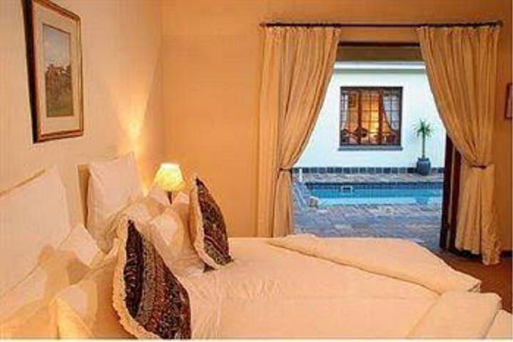 The Quadrant Penthouse Apartme - thumb 6