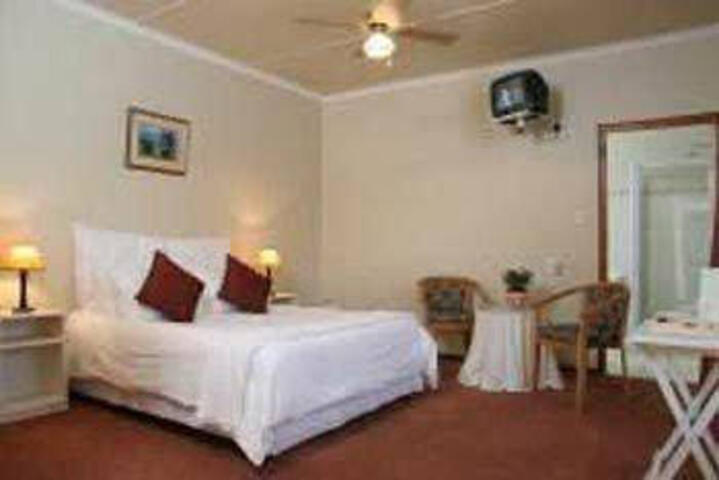 The Quadrant Penthouse Apartme - thumb 2