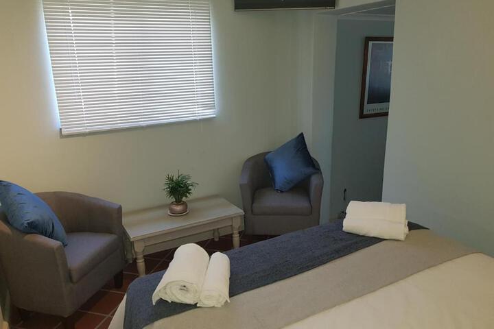Joeys Rooms - thumb 1