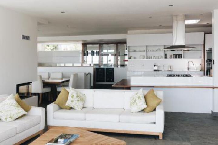 9 Ravensteyn Rd - thumb 3