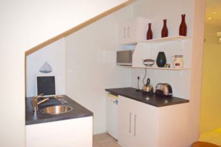 1 Bedroom Apartment In Fresnaye - thumb 6