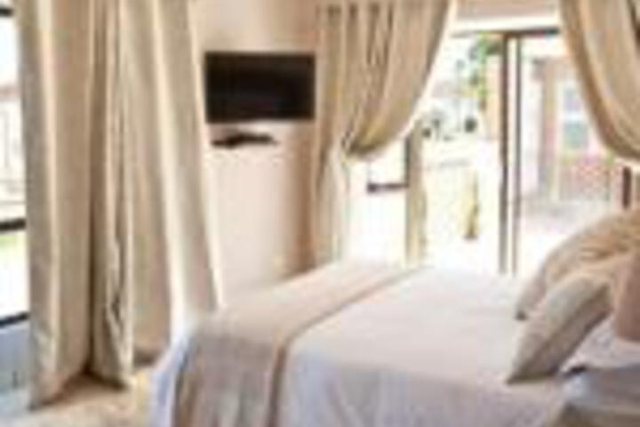 12 On Top Guesthouse - thumb 0