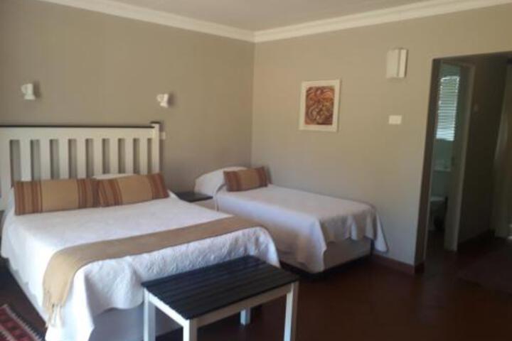 Newcastle Country Lodge - thumb 2