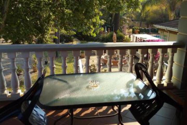 Golden Candle Guest House - thumb 1