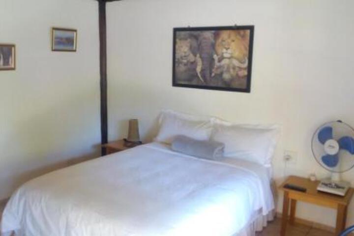 Golden Candle Guest House - thumb 5