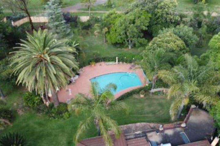 Golden Candle Guest House - thumb 3