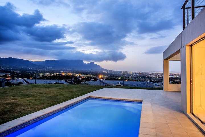 Mountain Side Mansion - thumb 7
