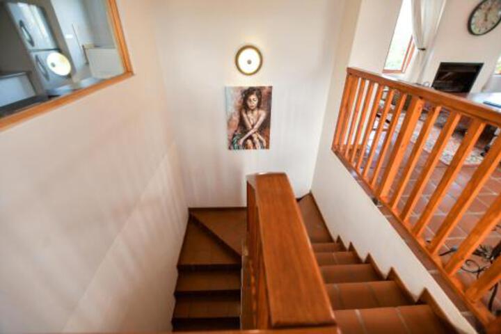 Clarens Interiors Accommodatio - thumb 3