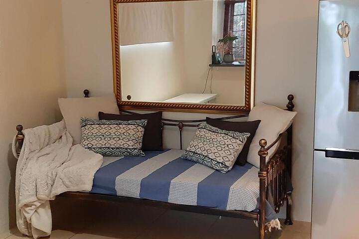 Lavender Garden Cottage - thumb 2