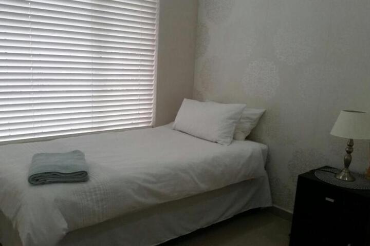 Porpoise Lodge - thumb 1