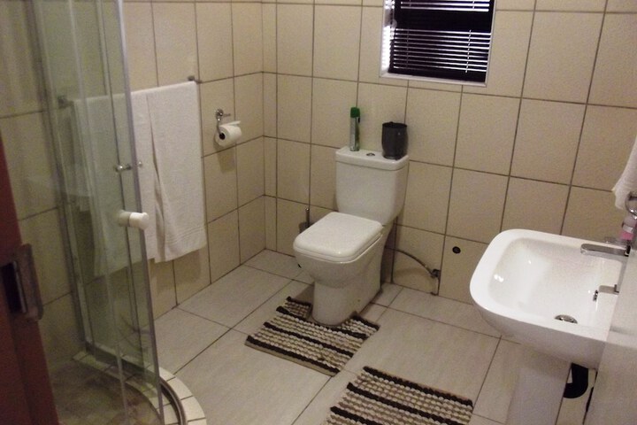 In-Town Guest Lodge Parys - thumb 5