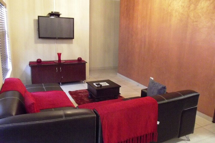 In-Town Guest Lodge Parys - thumb 3