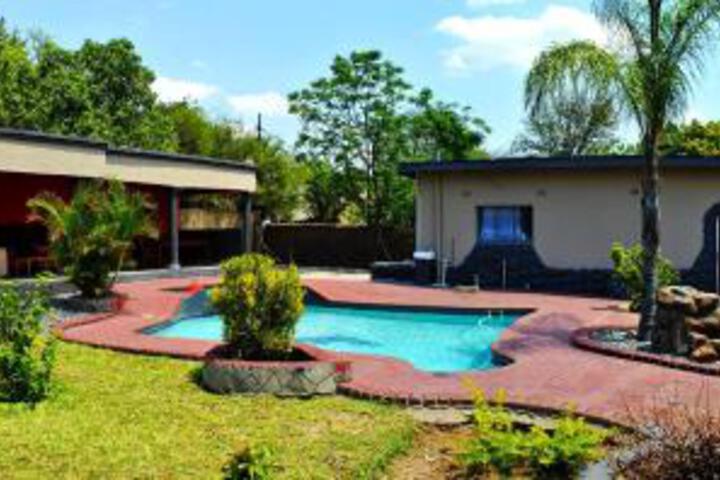 Lapologa B & B Phalaborwa - thumb 2