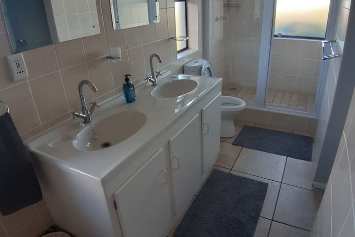 Schapen In Langebaan Country Estate - thumb 6