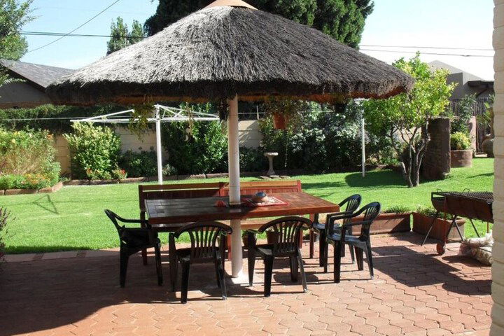 Casa Villa Guest House Carletonville - Suite 4 - thumb 7