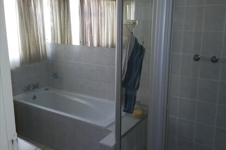 Casa Villa Guest House Carletonville - Suite 1 - thumb 4