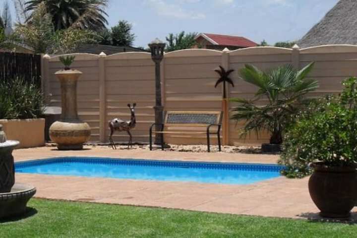 Casa Villa Guest House Carletonville - Suite 5 - thumb 2