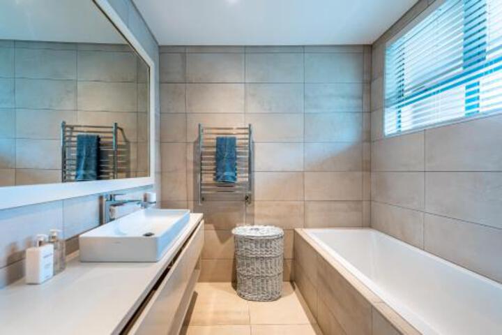 101 Bermuda Luxury With Magnificent Ocean Views - thumb 7
