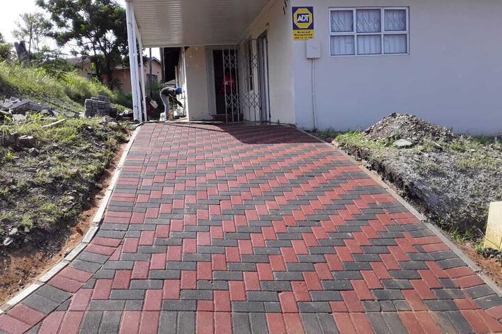 Newlands East Home With A Beautiful View - thumb 3