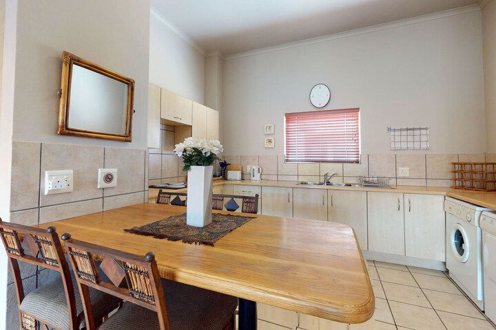 Diaz Beach Villa - thumb 6