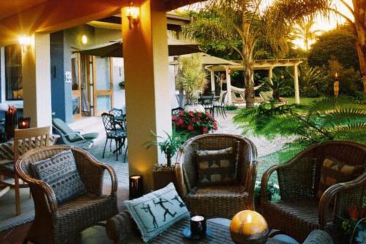 Linga Longa Guest House - thumb 0