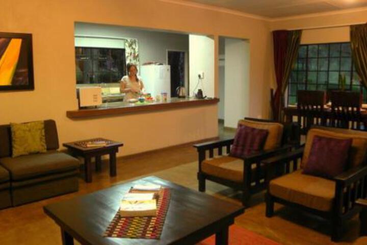 Kata Charis Lakeside Lodge - thumb 5