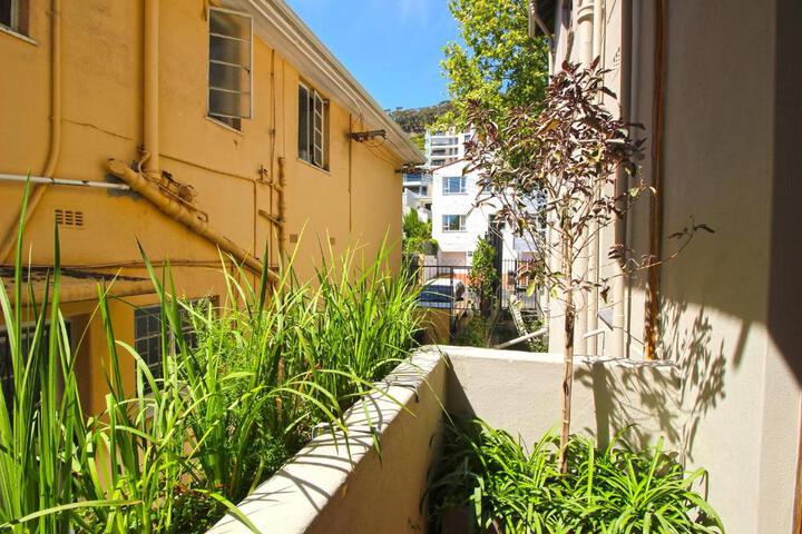 Chester Court - thumb 3