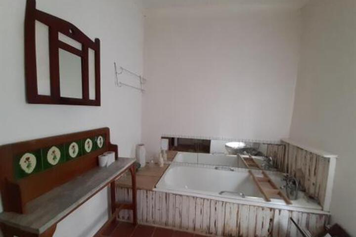 Quince & Cottage - thumb 7