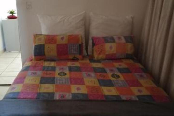 Home Away From Home Edenvale - thumb 0