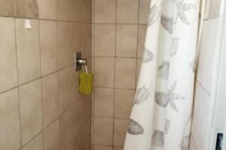 Home Away From Home Edenvale - thumb 6