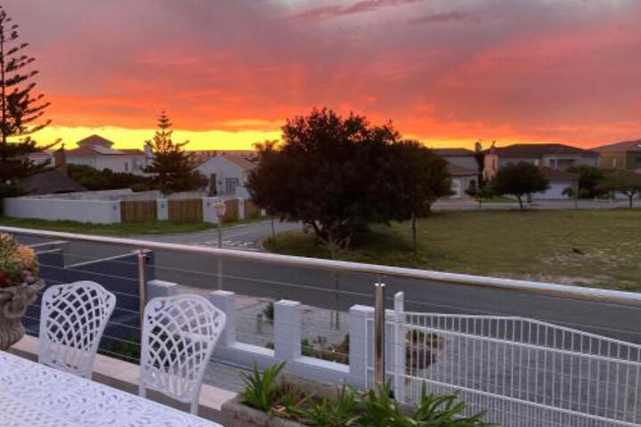 Chartwell House - thumb 2