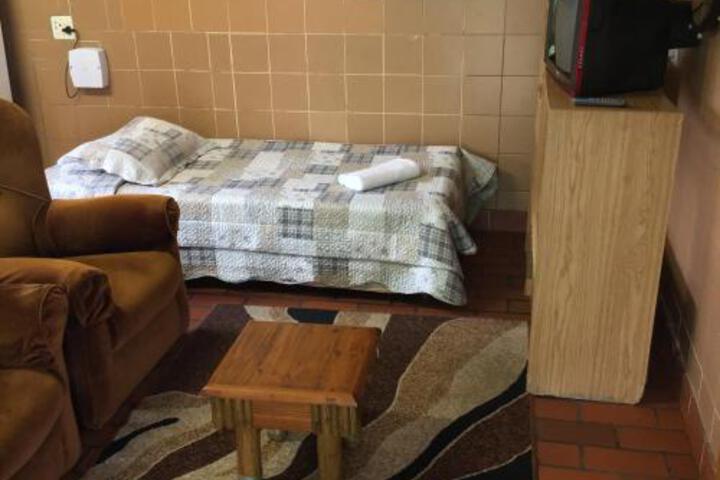 Hazy Park Lodge Caravan & Camping - thumb 1