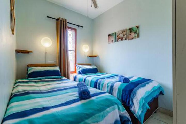 38 St. Luciathe Bridge Groundfloor 3 Bedroom Apartment - thumb 6