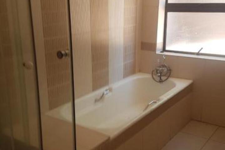 Vaaldam Executive Retreat - thumb 3