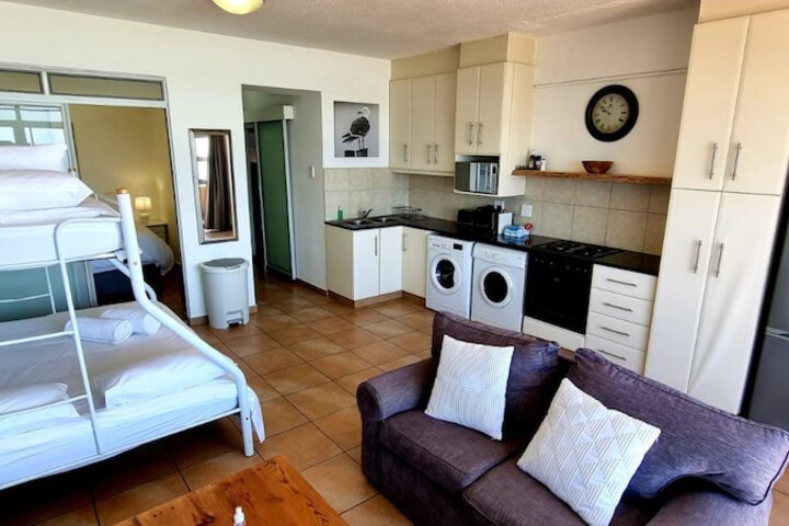 601 Umdloti Beach Resort - thumb 4