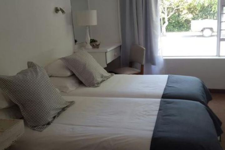 Point Beach House - thumb 1