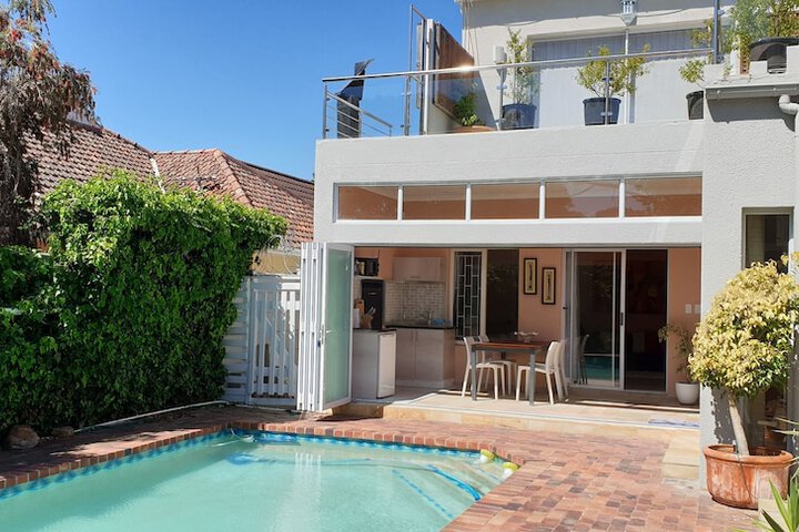 Small Cottage With Sep Bedroom, En-suite Bathroom, Eating Room With Kitchenet - thumb 4