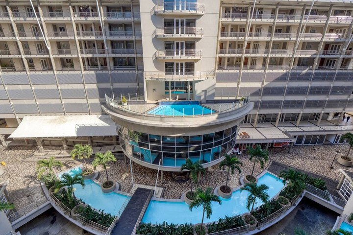 Luxury 2 Bedroom Durban Point Waterfront Apartment - thumb 1