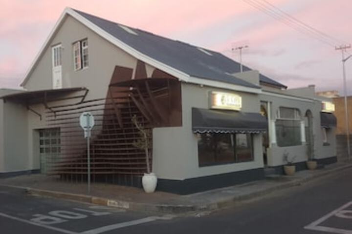 S-Cape Holiday Homes - thumb 0
