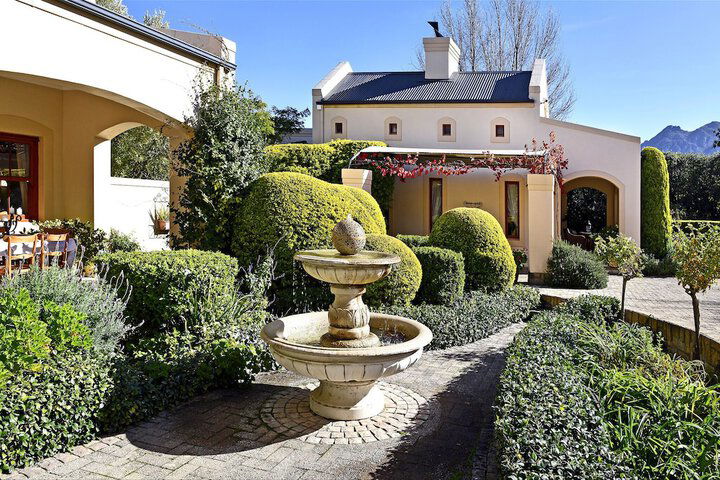 Petit Plaisir Is A Romantic Self-catering Cottage On The Side Of The Village - thumb 1
