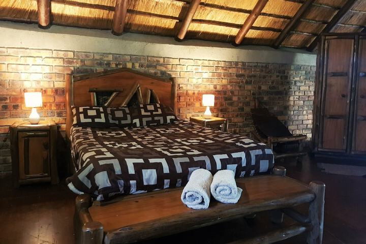 Umvangazi Rest Enjoy A Relaxing Rejuvenating & Peaceful Setting In The Bush - thumb 5