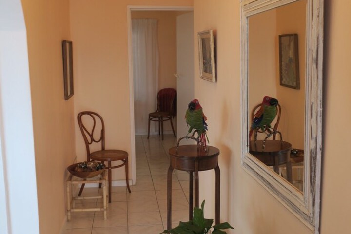 Echo Cottage In Cape Town, South Africa - thumb 1