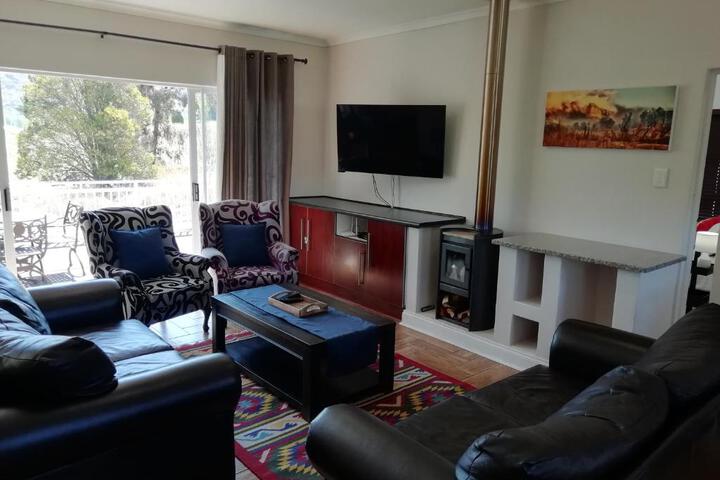 Rayner S Villa - thumb 6